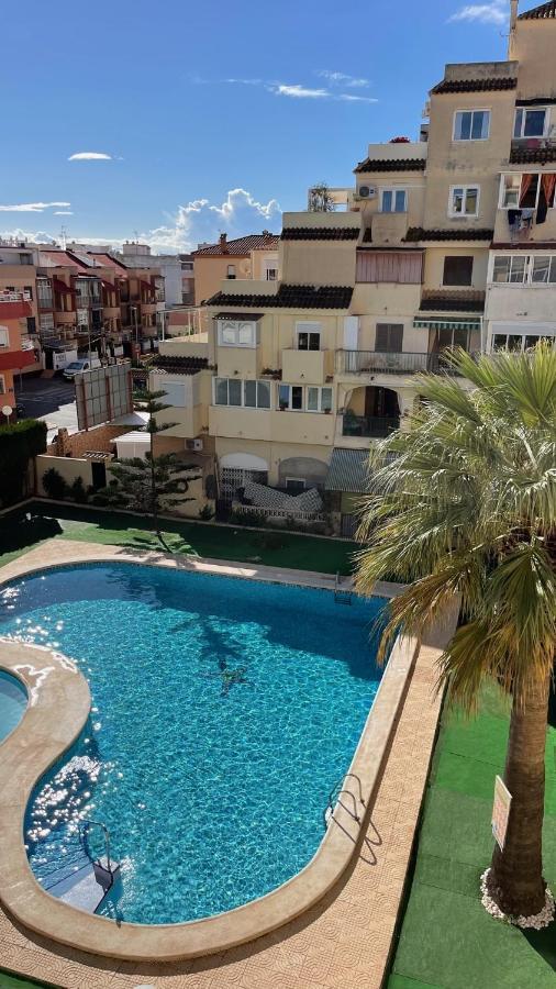 Isla Verde Apartment Торевиеха Екстериор снимка