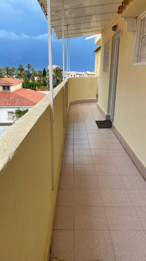 Isla Verde Apartment Торевиеха Екстериор снимка