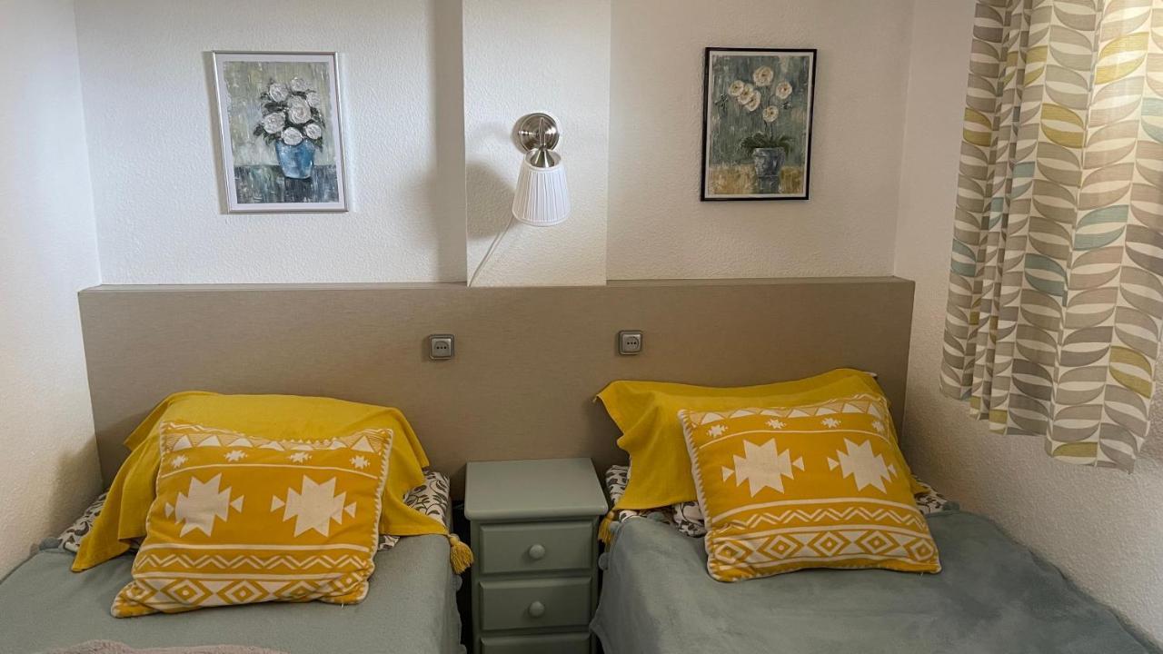 Isla Verde Apartment Торевиеха Екстериор снимка