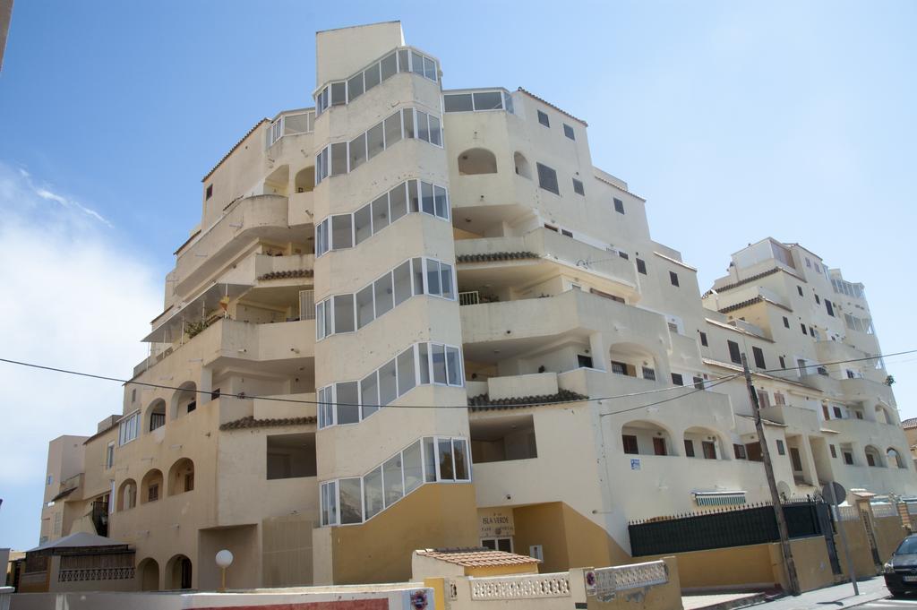 Isla Verde Apartment Торевиеха Екстериор снимка